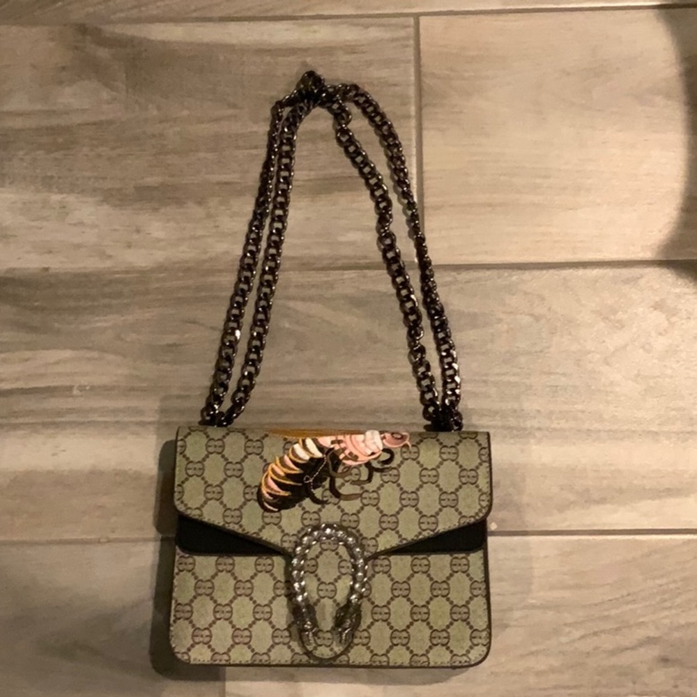 Handbag